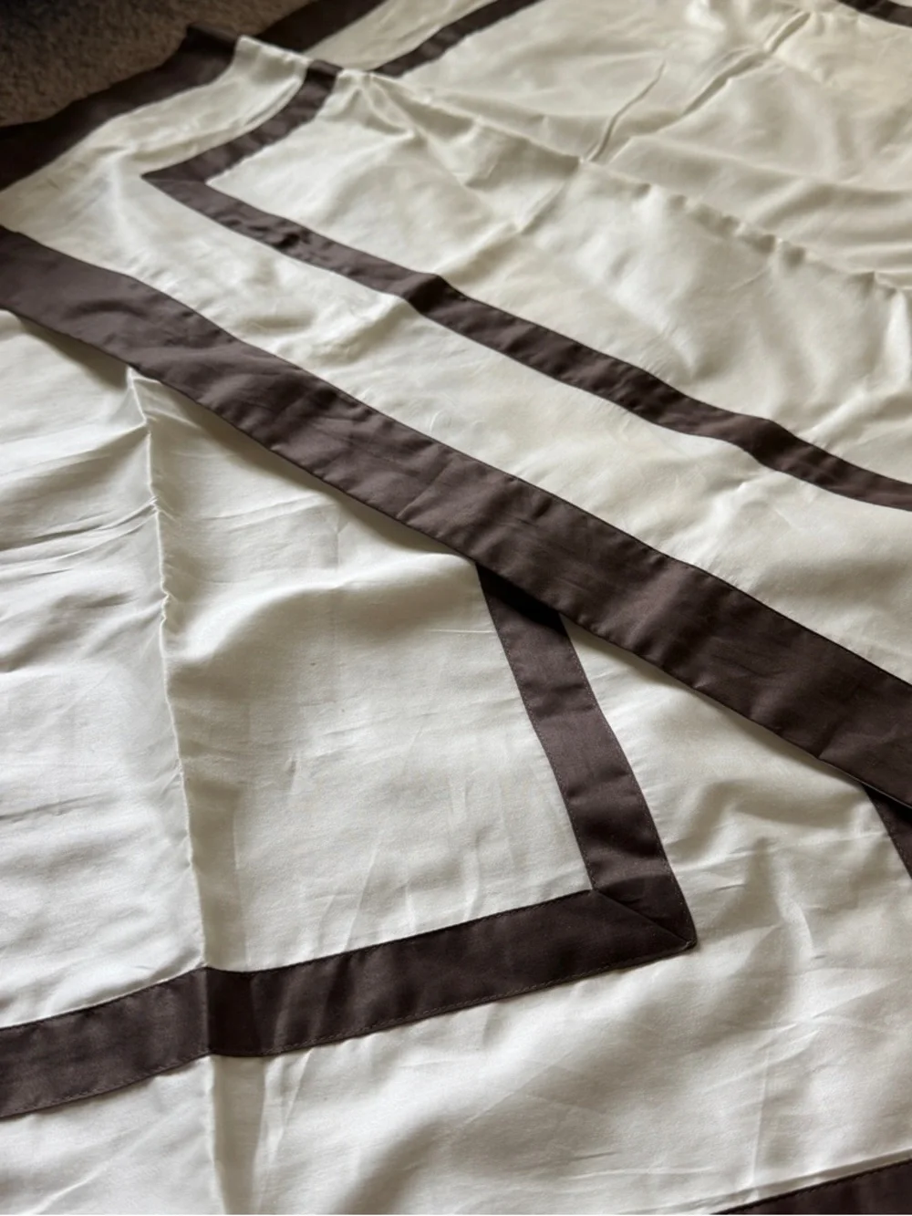 Restoration Hardware 2 100% Silk Quilt Pillow Shams Standard/Queen NWOT